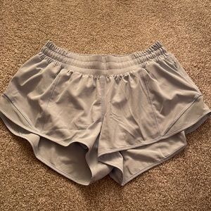 Womens hotty hot 2.5 inch size 6 shorts.